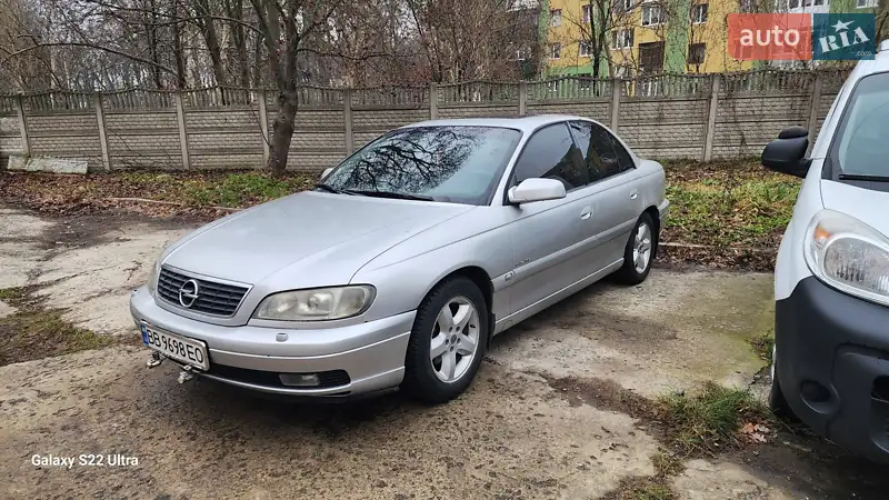 2000 opel omega