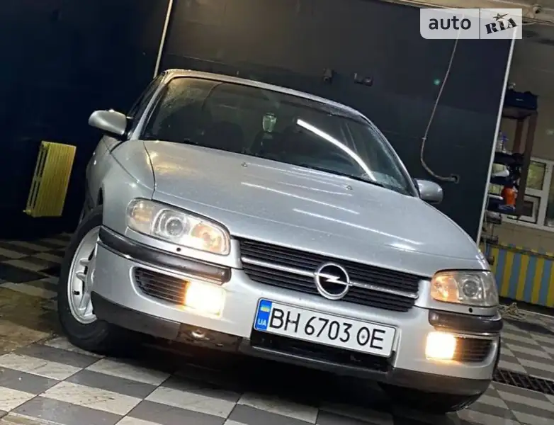 1998 opel omega