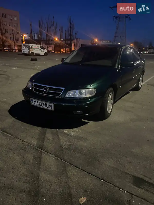 2000 opel omega