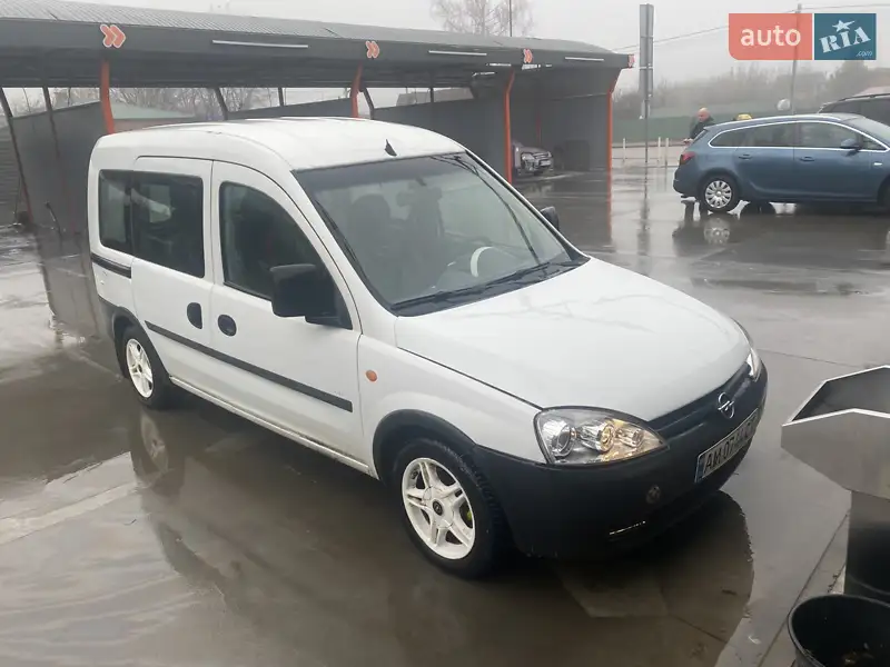 2002 opel combo