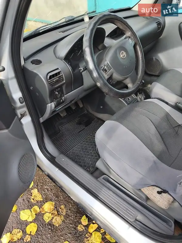 2002 opel combo