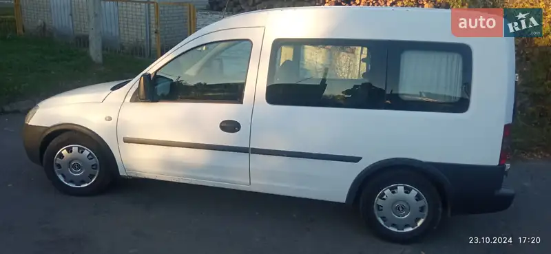 2005 opel combo