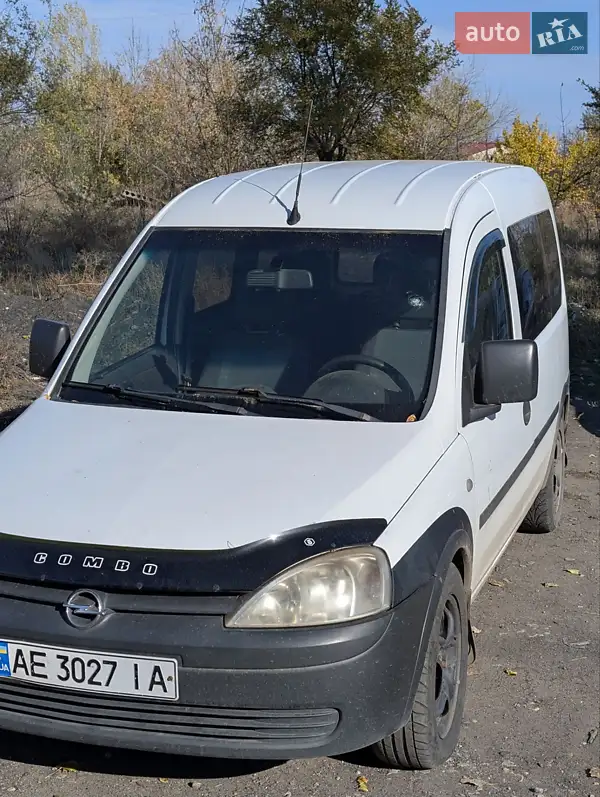 2008 opel combo