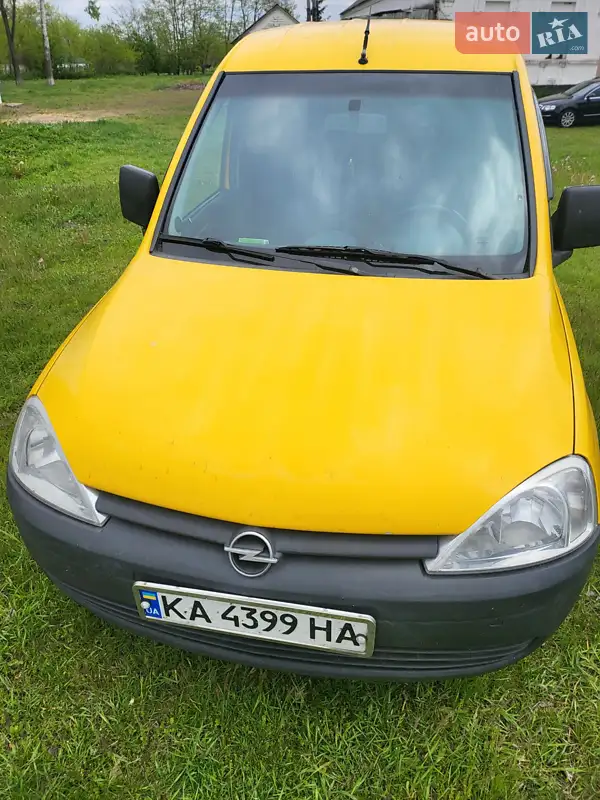 2008 opel combo