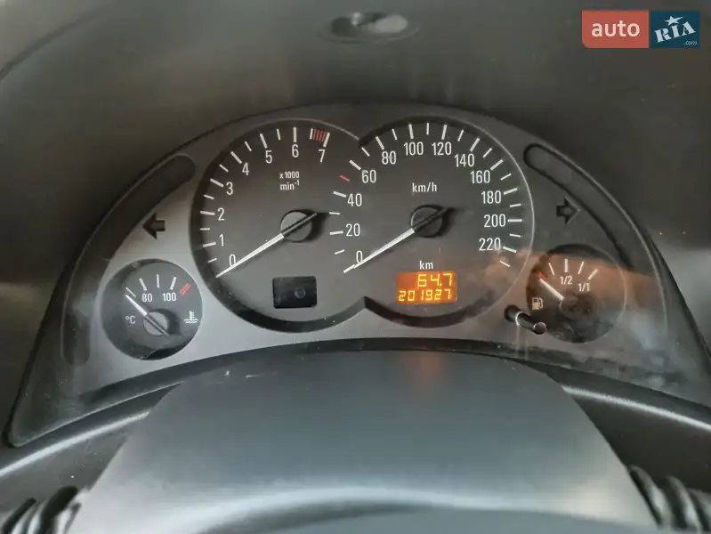 2002 opel corsa