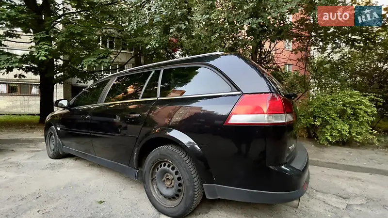 2005 opel vectra