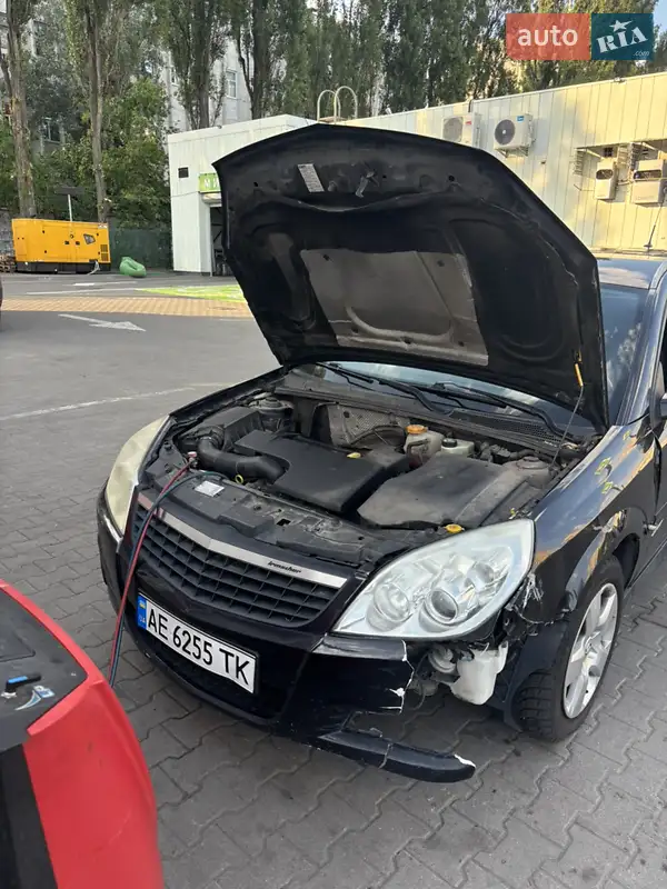 2005 opel vectra