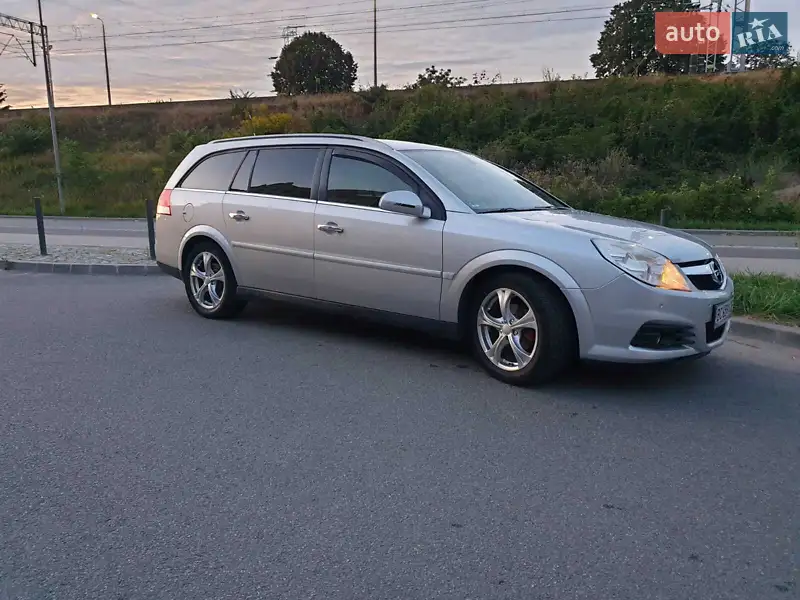 2008 opel vectra