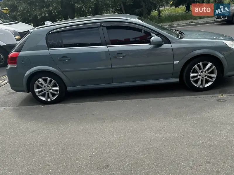 2006 opel signum