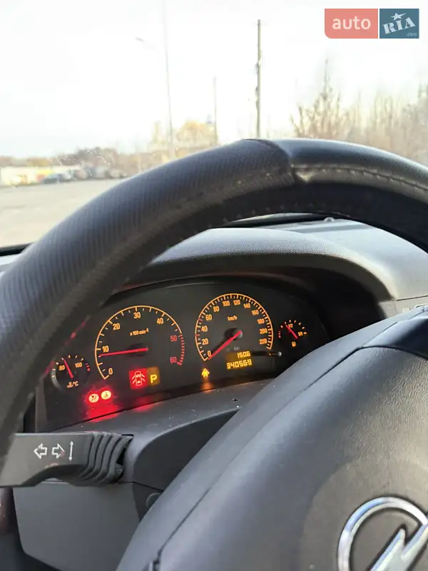 2002 opel vectra