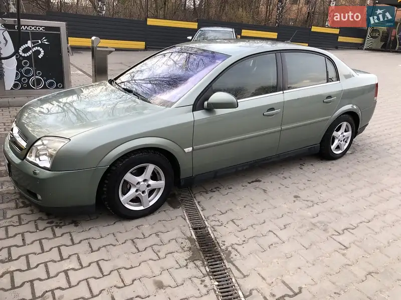 2004 opel vectra