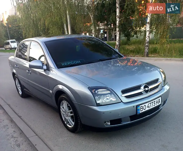 2005 opel vectra