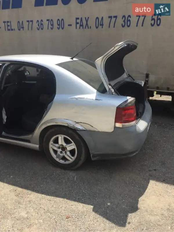 2008 opel vectra