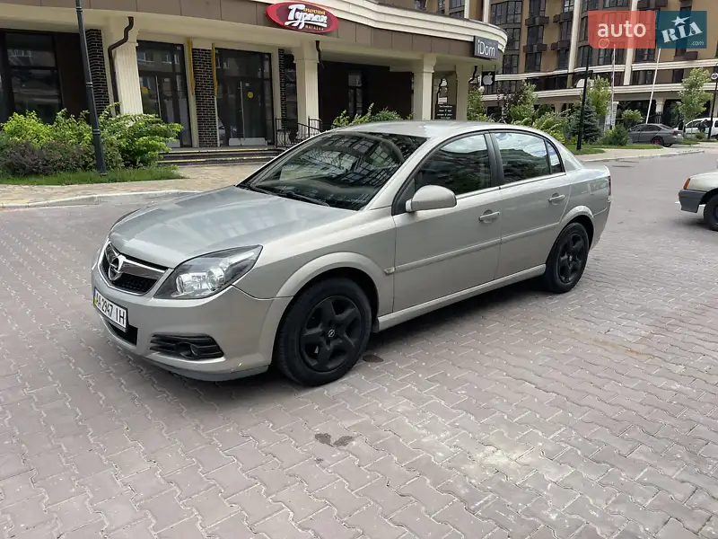 2008 opel vectra