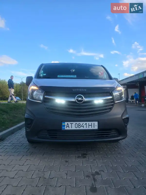 2014 opel vivaro