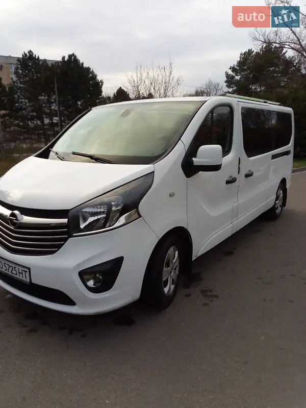 2015 opel vivaro