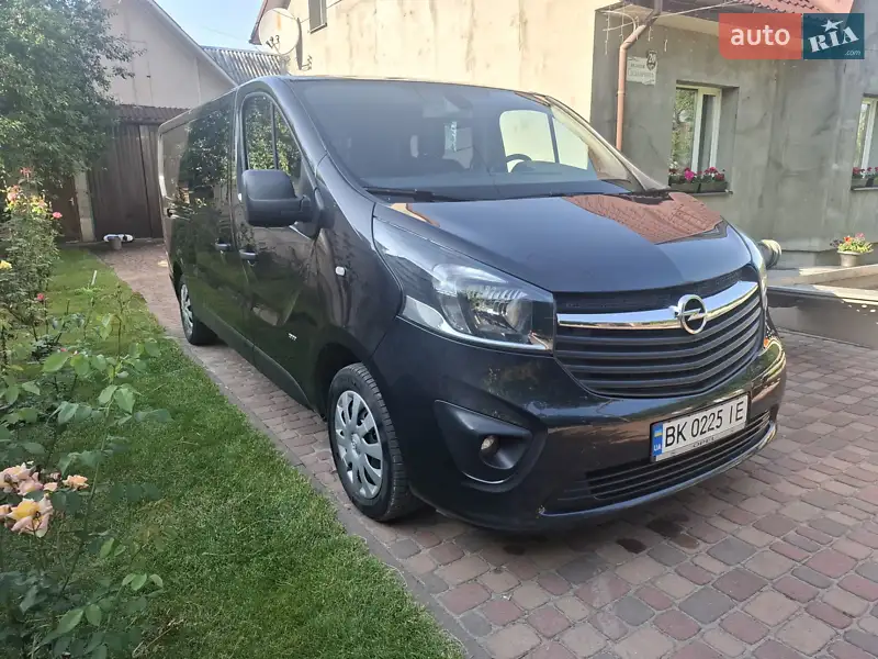 2015 opel vivaro
