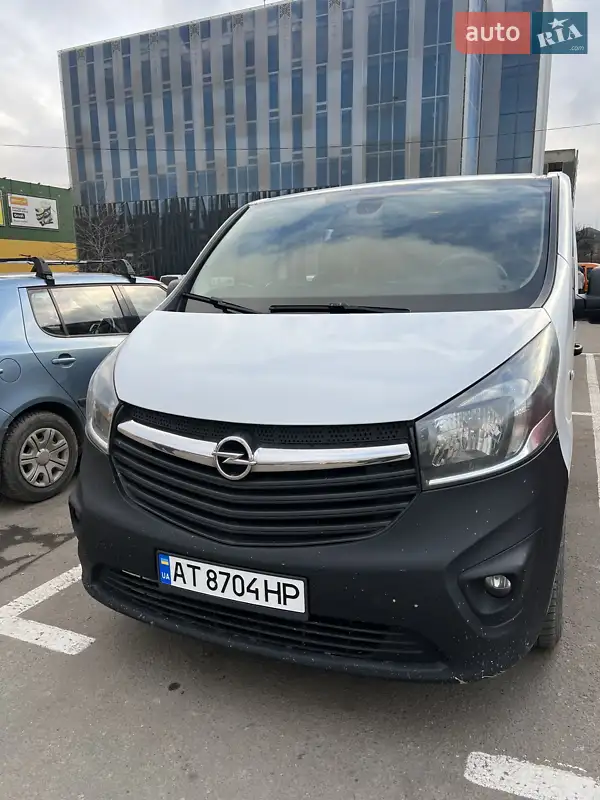 2016 opel vivaro