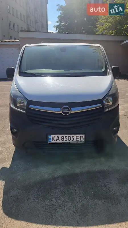 2016 opel vivaro