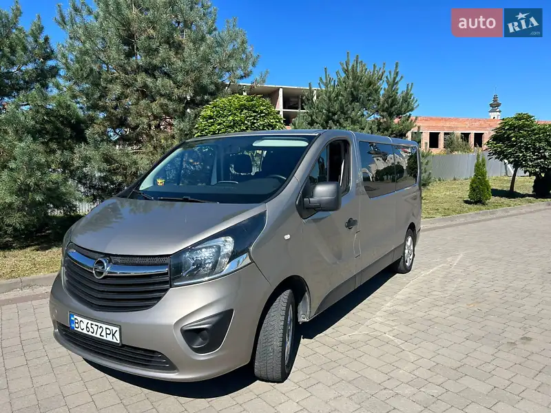 2015 opel vivaro