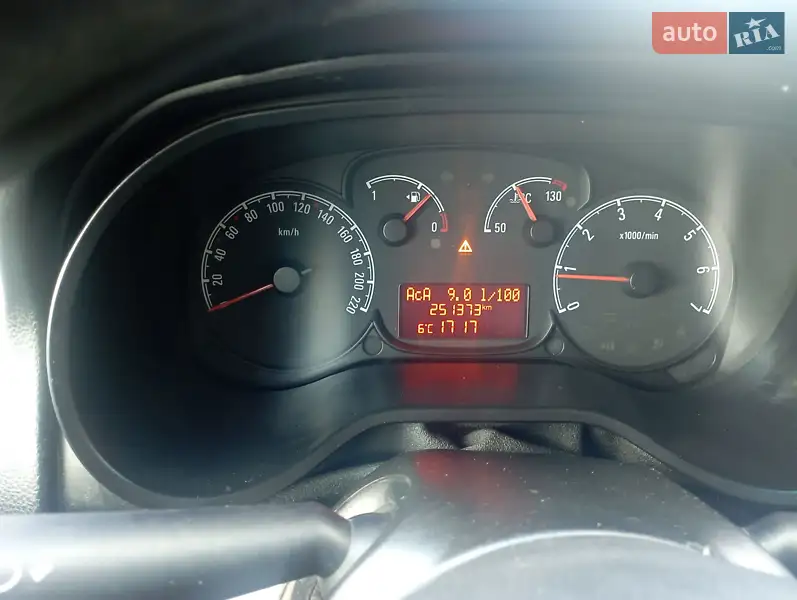 2011 opel combo