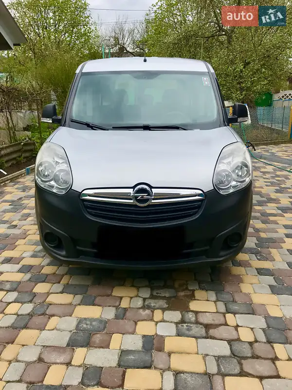 2013 opel combo
