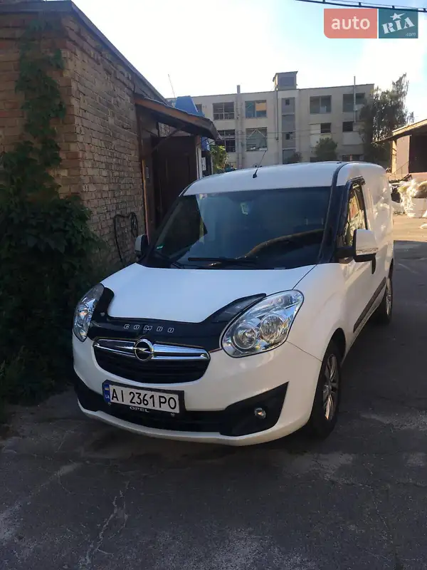 2018 opel combo