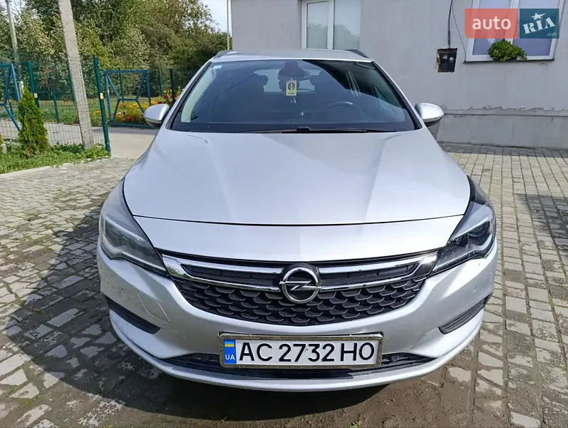 2016 opel astra