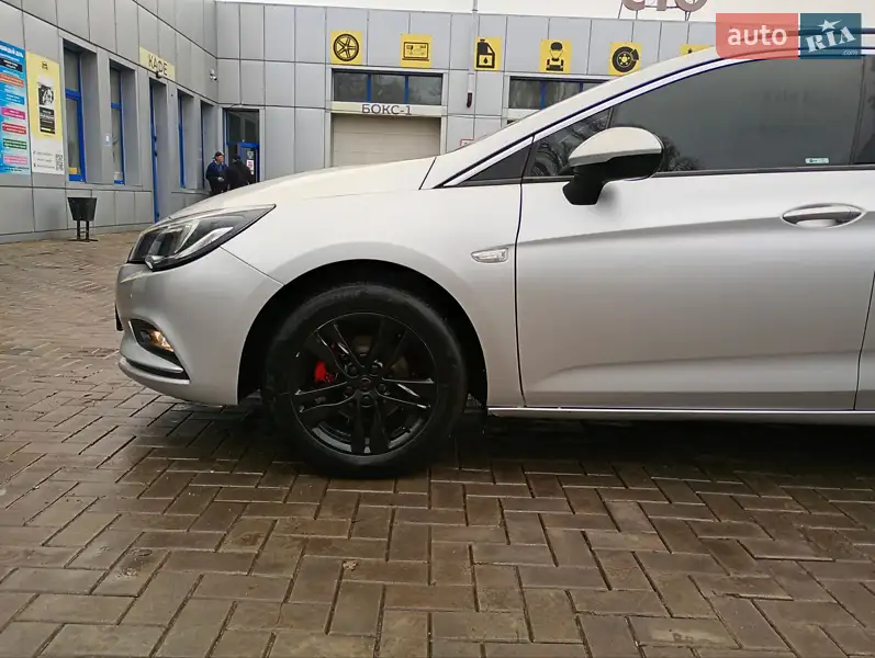 2017 opel astra