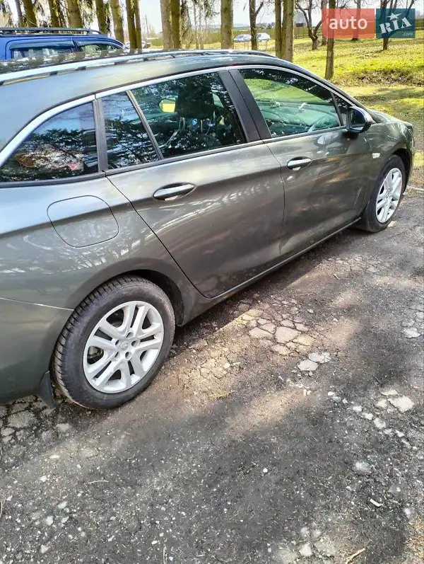 2017 opel astra sports tourer