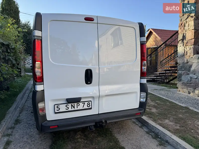 2011 opel vivaro