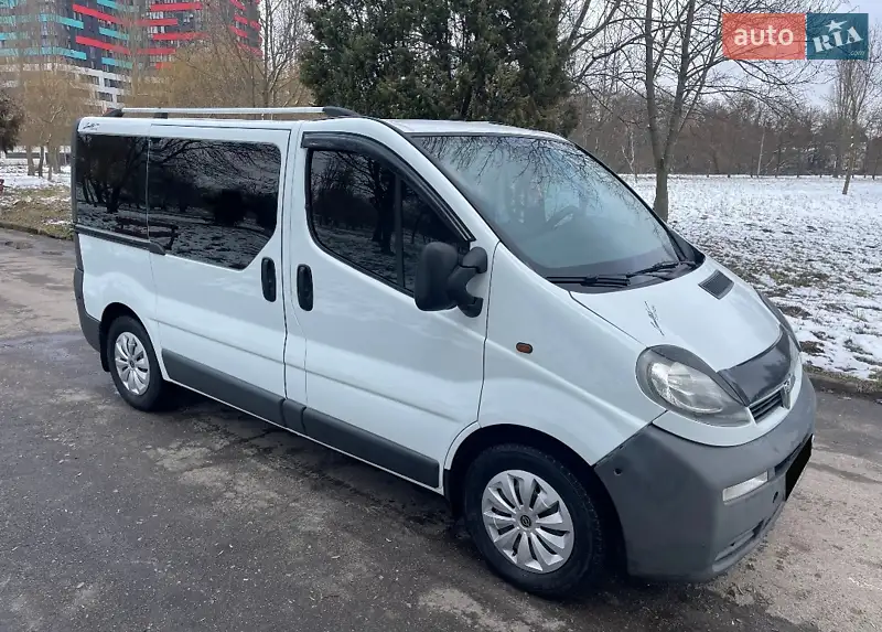 2004 opel vivaro
