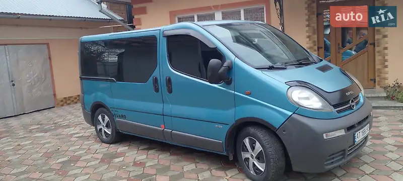 2004 opel vivaro
