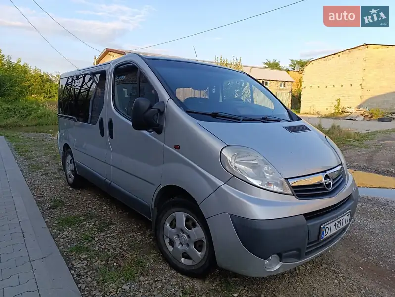 2007 opel vivaro