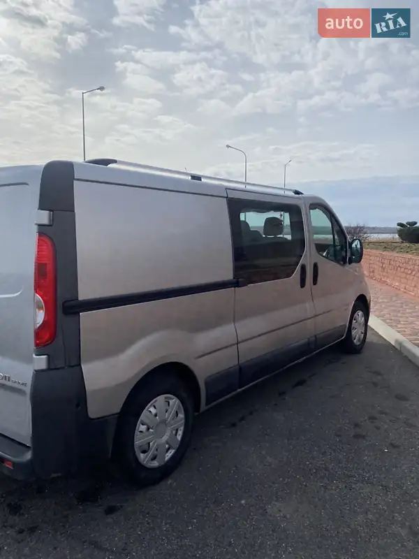 2013 opel vivaro