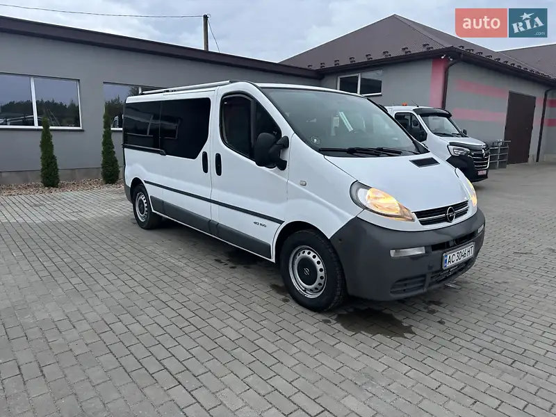 2005 opel vivaro
