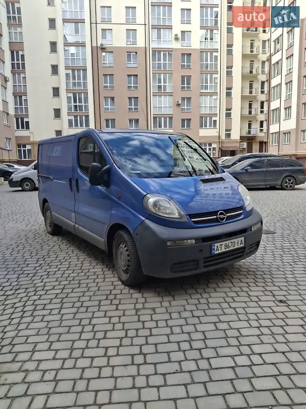 2005 opel vivaro