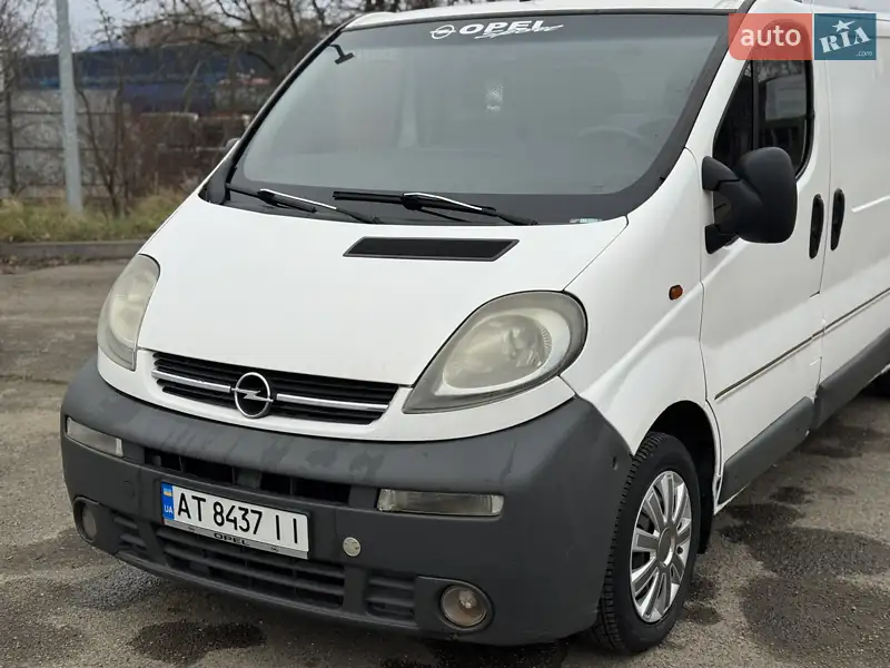2004 opel vivaro