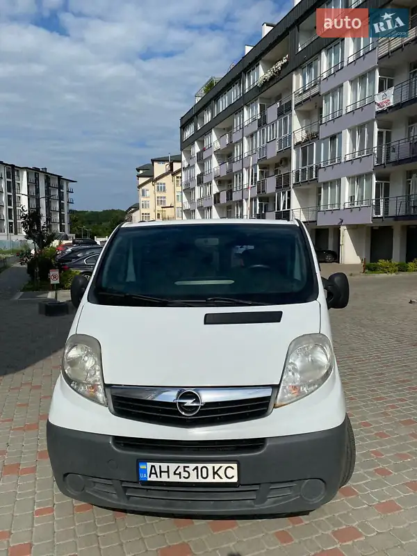 2007 opel vivaro