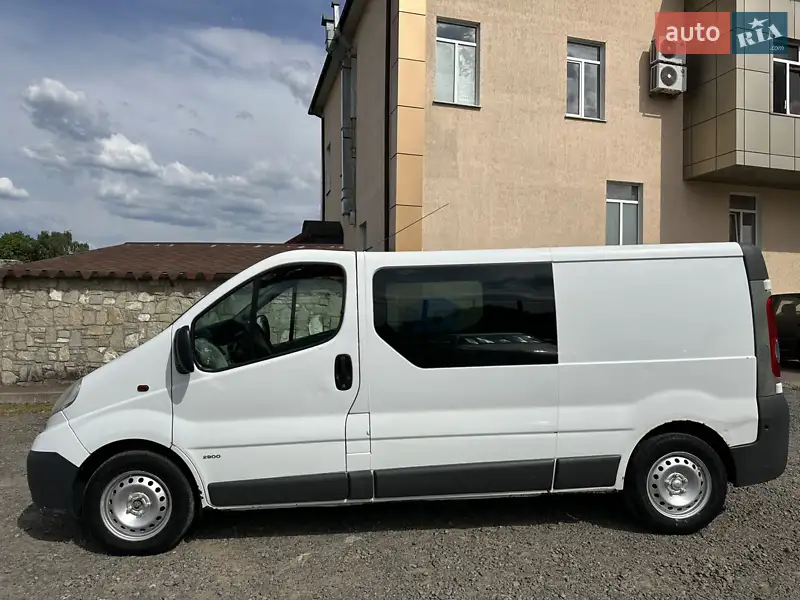2008 opel vivaro