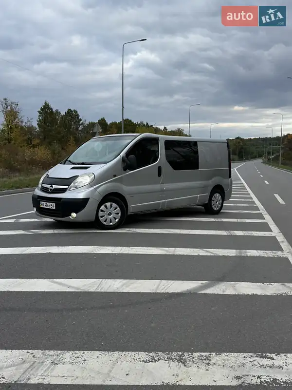 2008 opel vivaro
