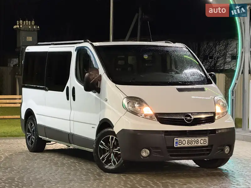 2010 opel vivaro