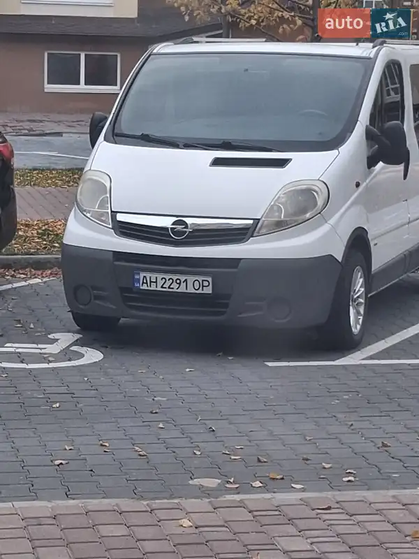 2007 opel vivaro