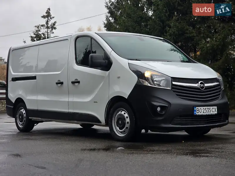 2017 opel vivaro