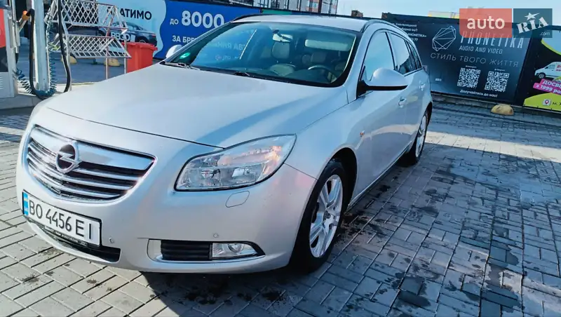 2012 opel insignia sports tourer