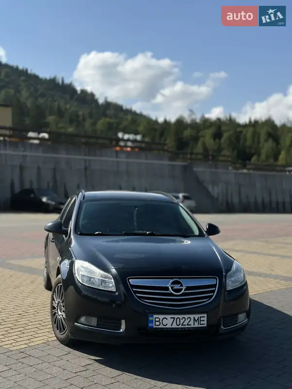 2013 opel insignia