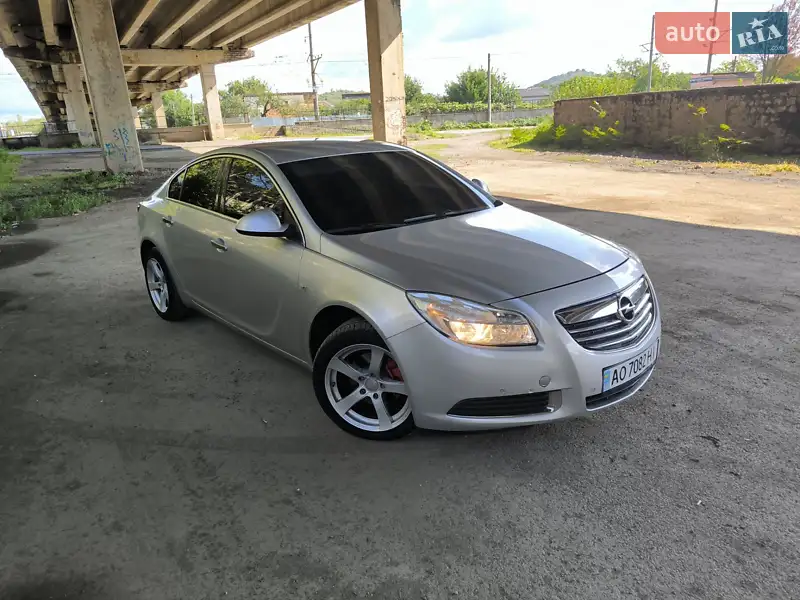 2009 opel insignia