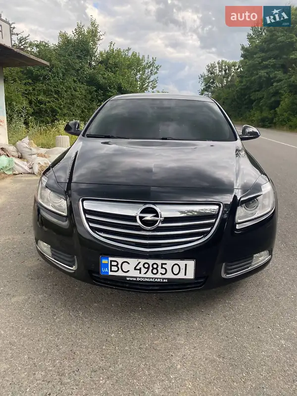 2011 opel insignia