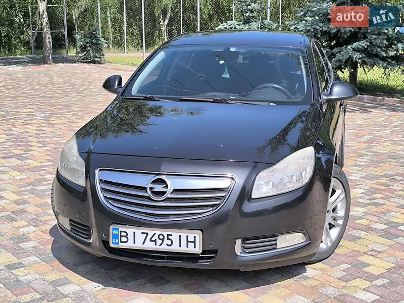 2010 opel insignia
