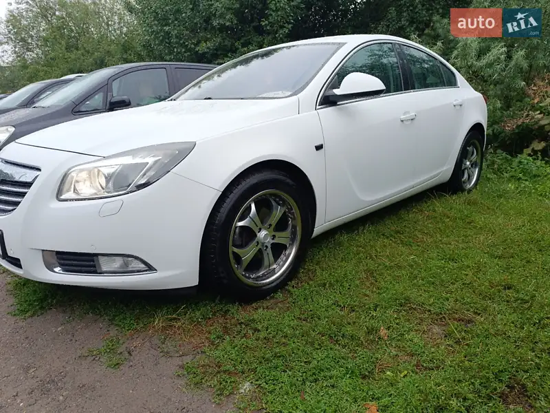 2013 opel insignia